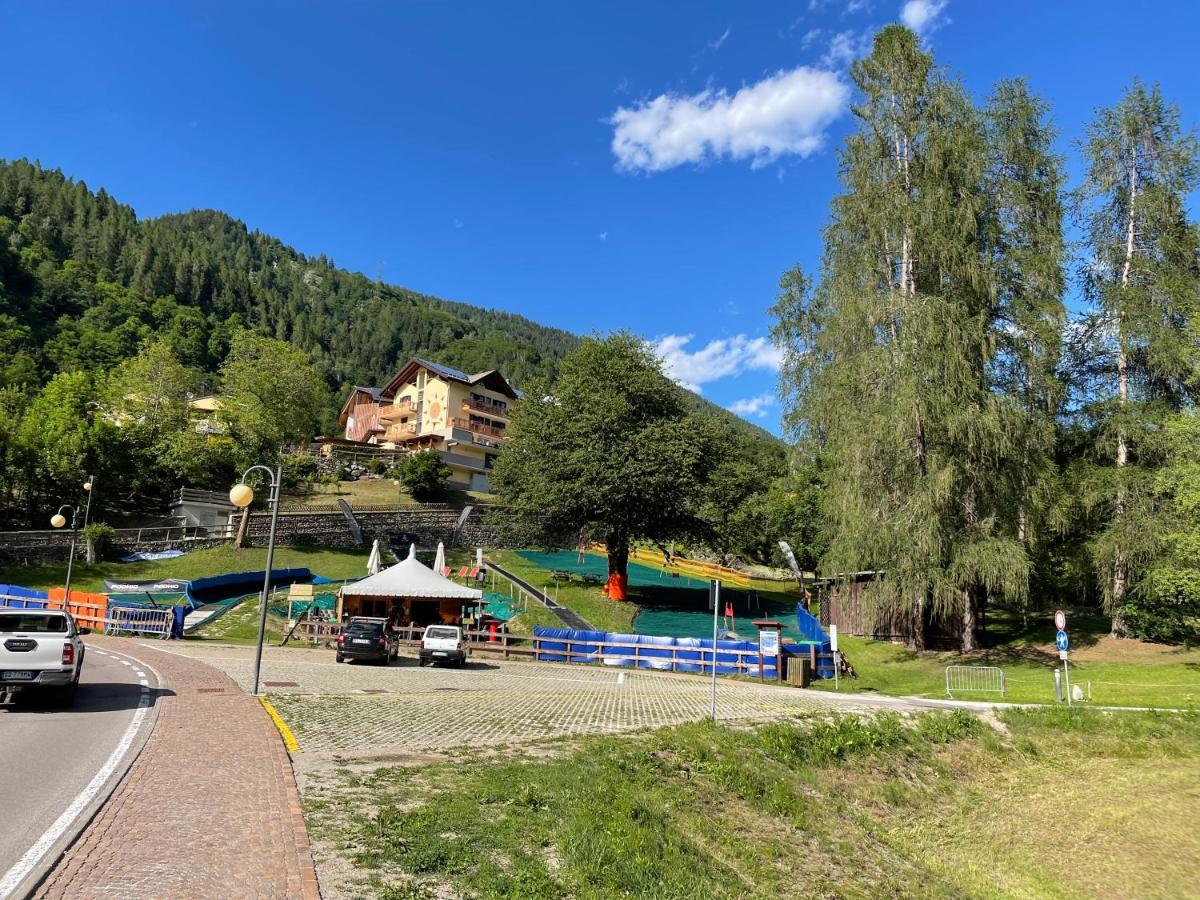 Casa Martini Apartman Mezzana  Kültér fotó