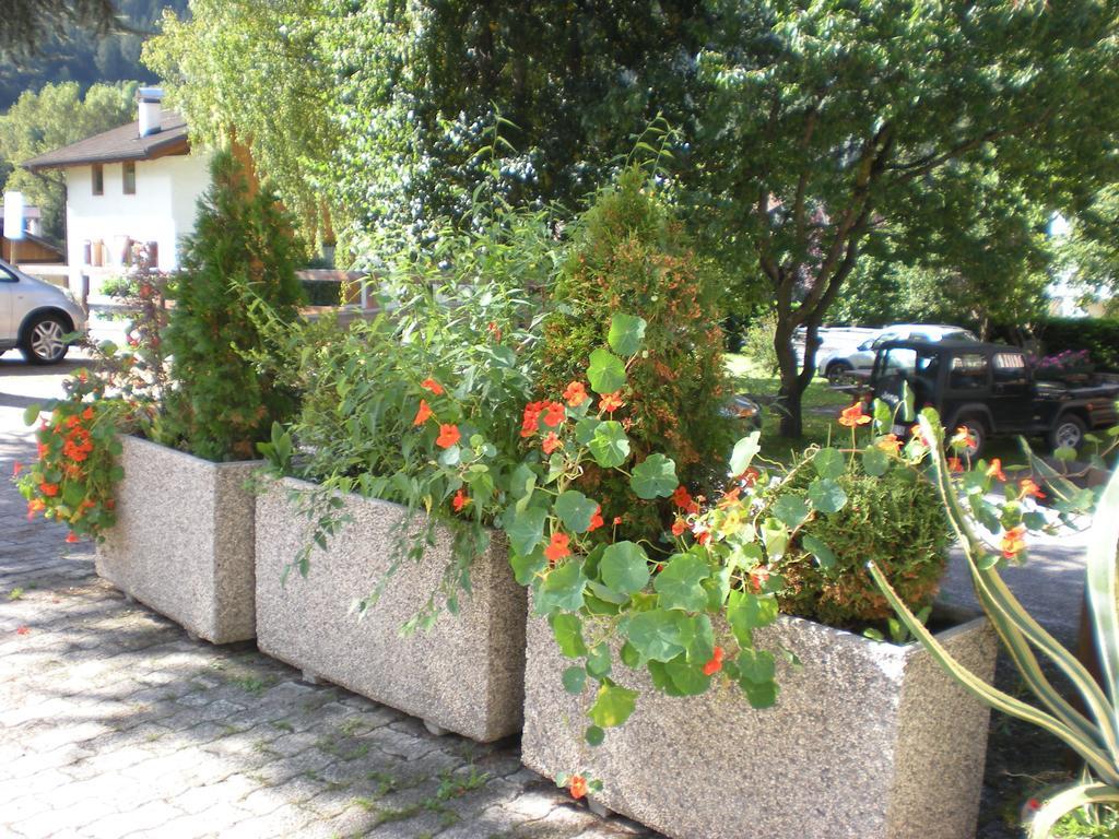 Casa Martini Apartman Mezzana  Kültér fotó